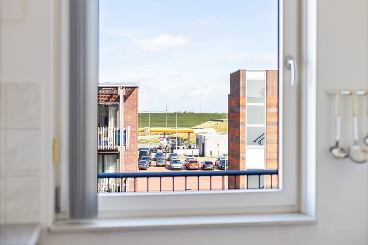 Photo 2 of Waterstraat 161