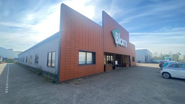View photo 5 of Handelsweg 11