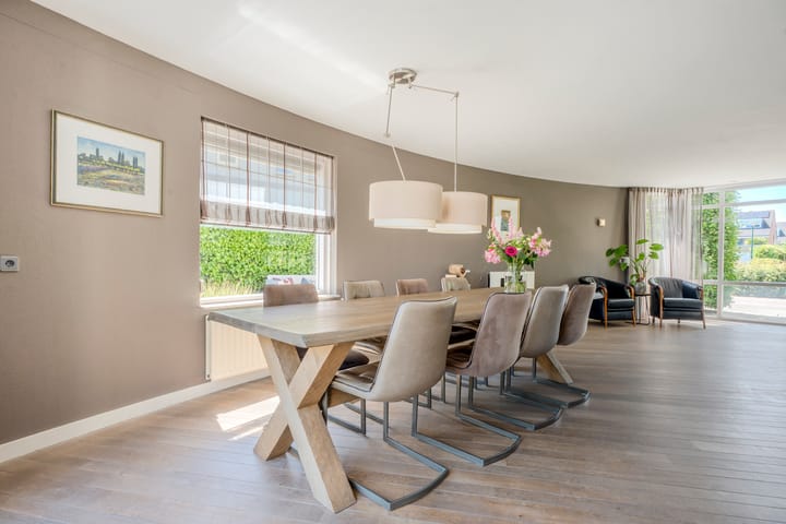 Foto 3 van Zuring 80