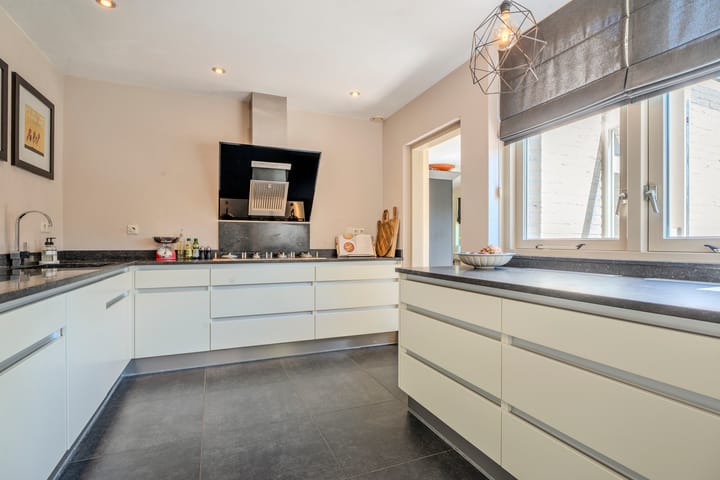 Foto 14 van Zuring 80