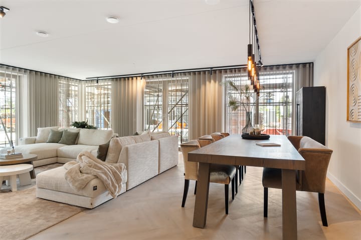 Photo 52 of Triadome