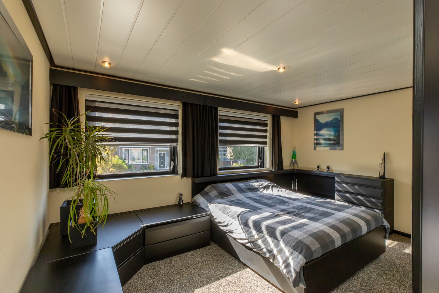 Foto 4 van de Ruyterstraat 6