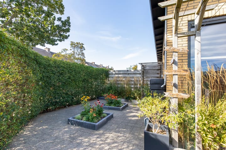 Foto 37 van de Ruyterstraat 6