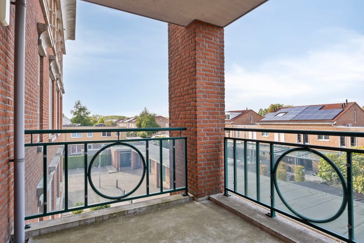 Foto 25 van Stiffelio 37