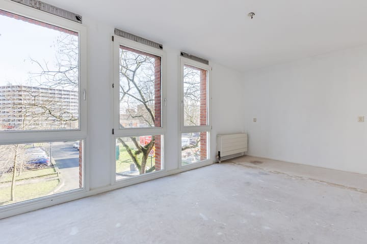 Photo 7 of Elisabeth Samsonstraat 25