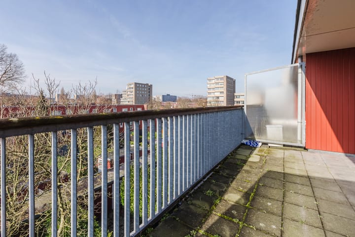 Photo 15 of Elisabeth Samsonstraat 25