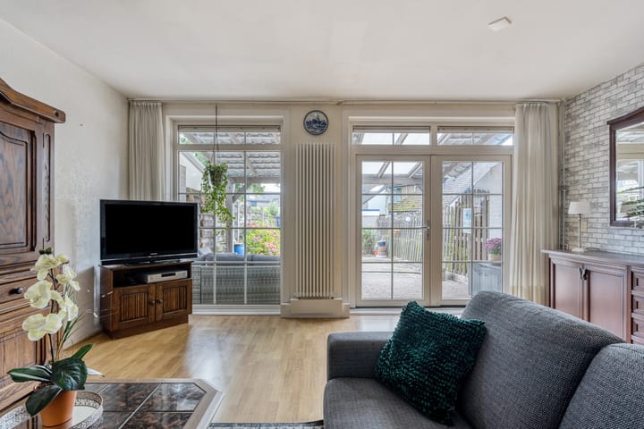 Foto 6 van Pierre Monteuxstraat 53