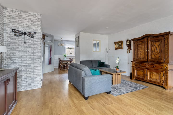 Foto 9 van Pierre Monteuxstraat 53