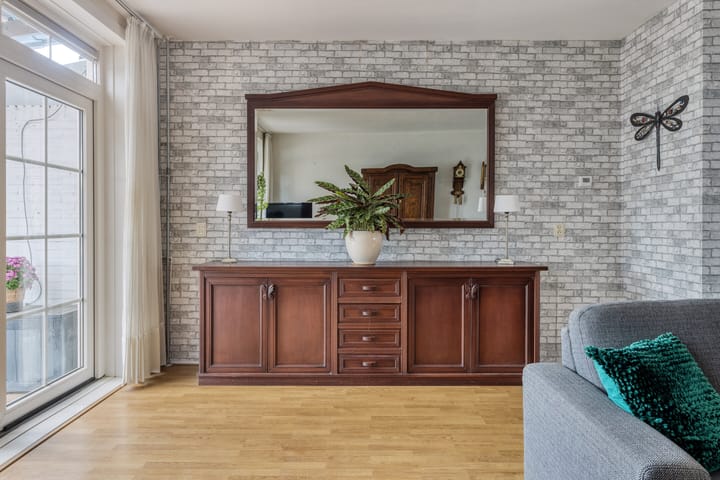 Foto 11 van Pierre Monteuxstraat 53