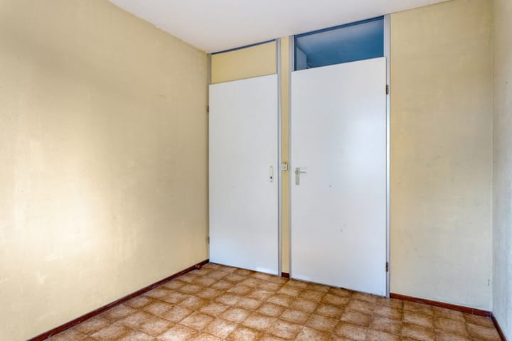 Foto 21 van Pierre Monteuxstraat 53