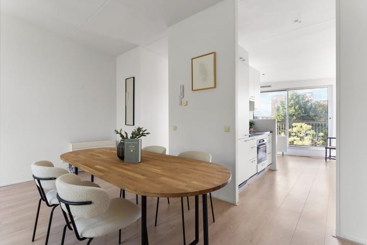 Foto 9 van Raden Adjeng Kartinistraat 17