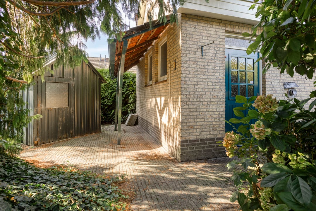 Photo 37 of Dwarskade 42