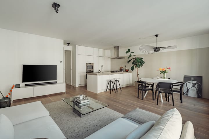 Photo 11 of Eerste Jacob van Campenstraat 20-1