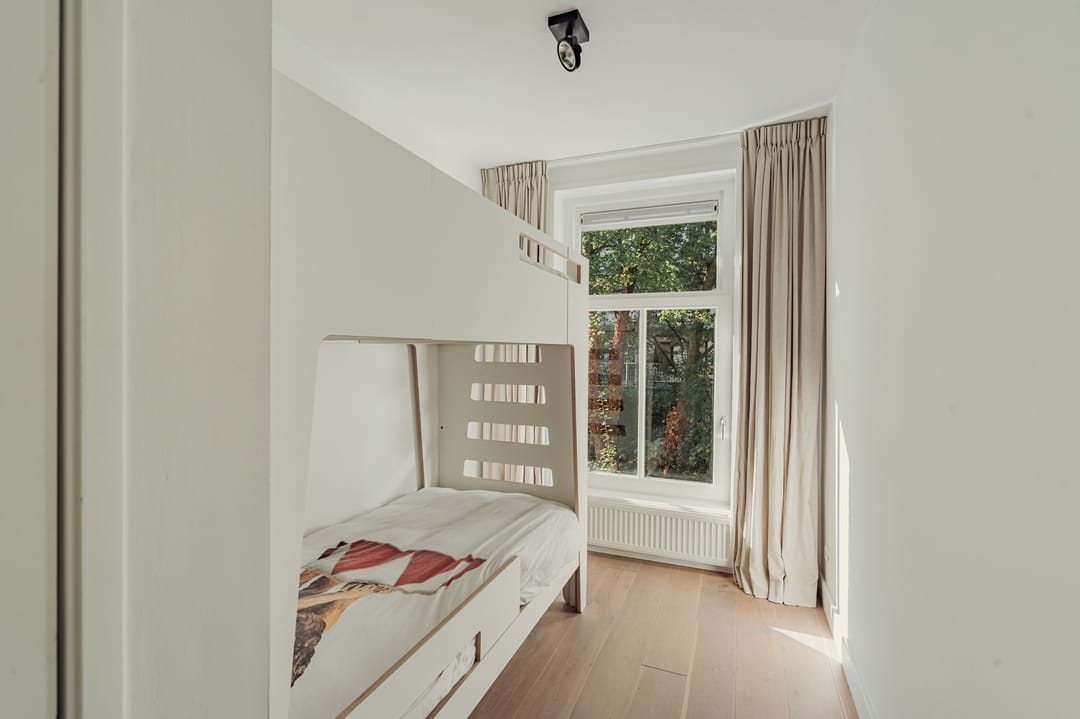 Foto 22 van Eerste Jacob van Campenstraat 20-1