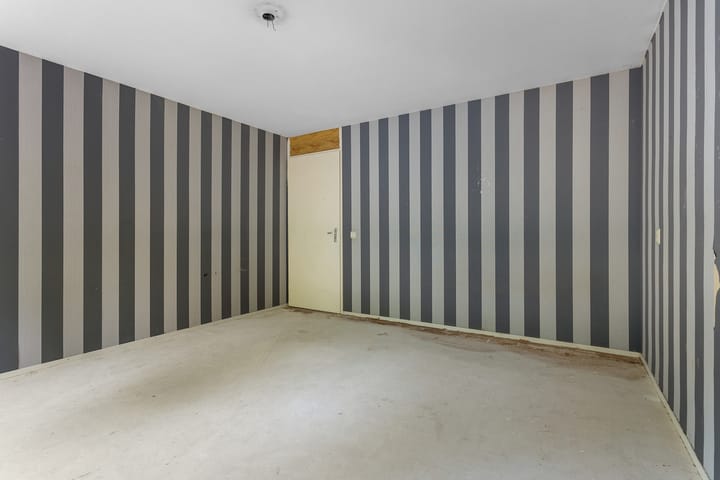 Foto 10 van Raden Adjeng Kartinistraat 15