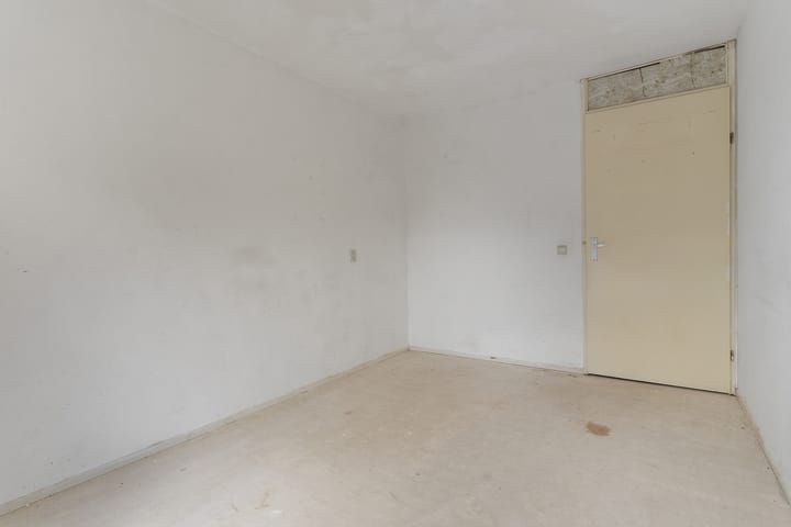 Foto 15 van Raden Adjeng Kartinistraat 15