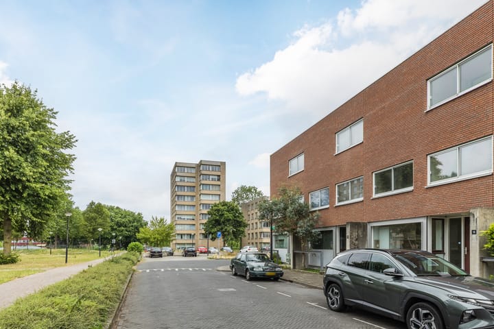 Foto 33 van Efua Sutherlandstraat 15