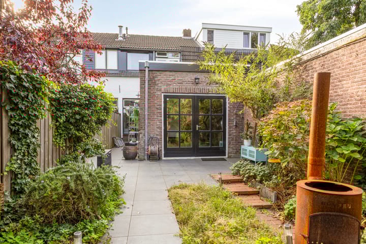 Foto 24 van St Rochusstraat 52