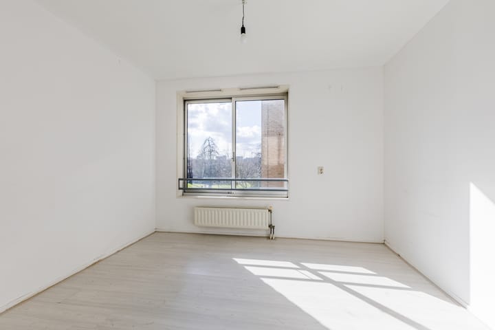 Foto 4 van Efua Sutherlandstraat 39