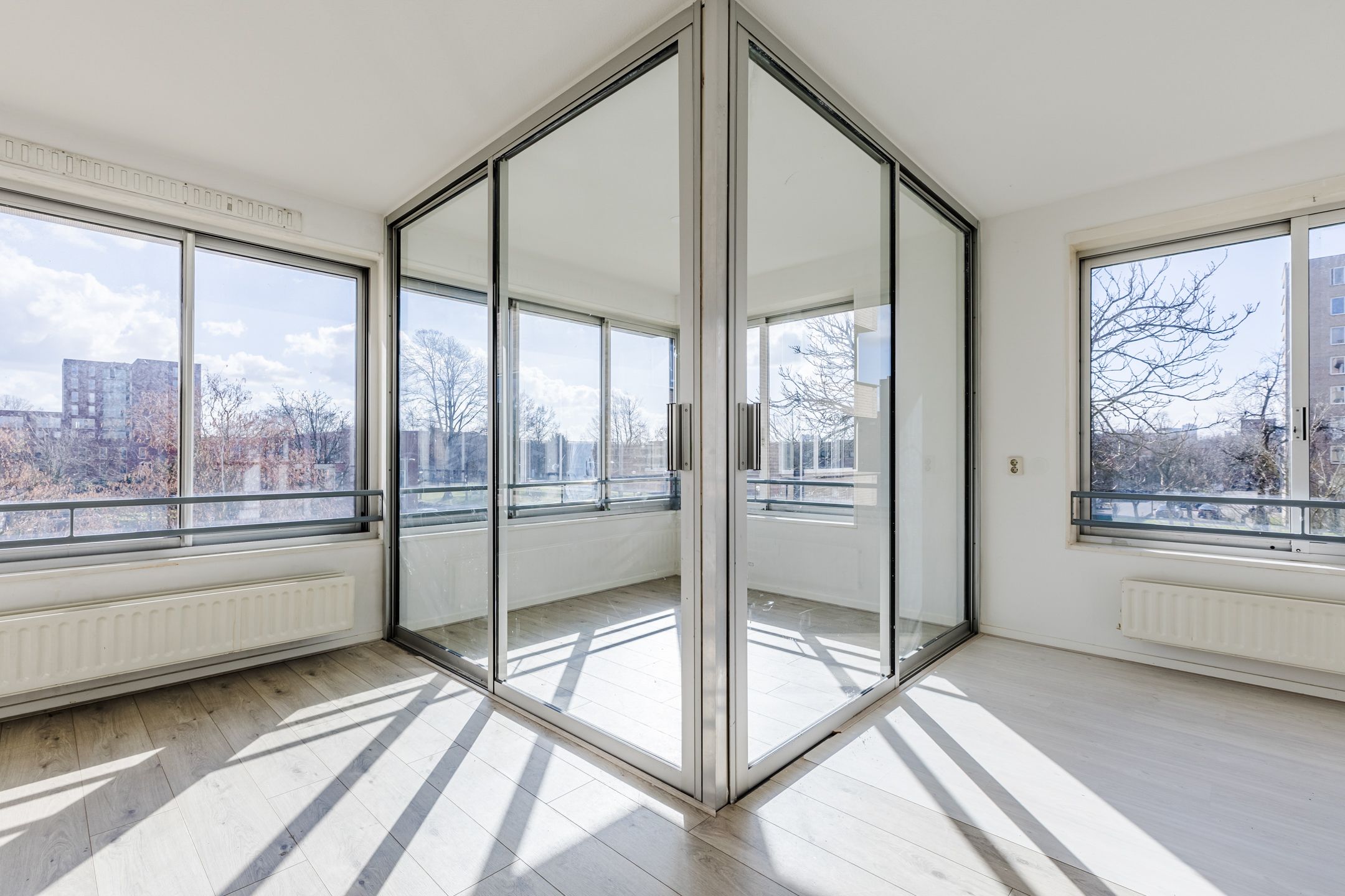 Foto 6 van Efua Sutherlandstraat 39