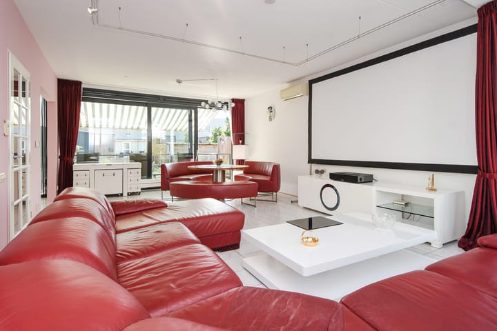 Photo 18 of Backeswater 17