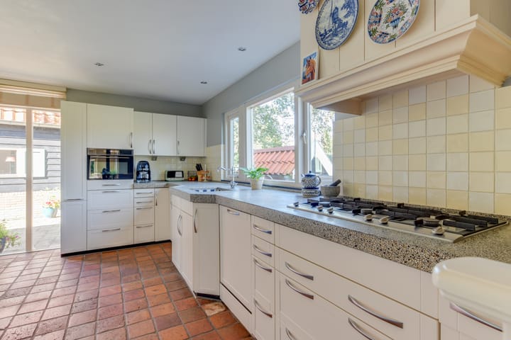 Photo 15 of Dorpsweg 14