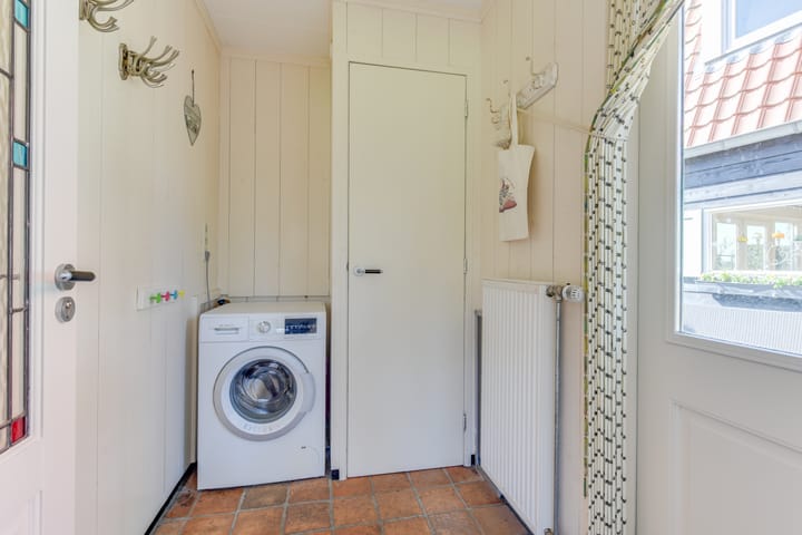 Photo 19 of Dorpsweg 14