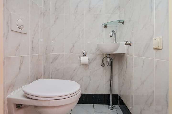 Photo 50 of Backeswater 17