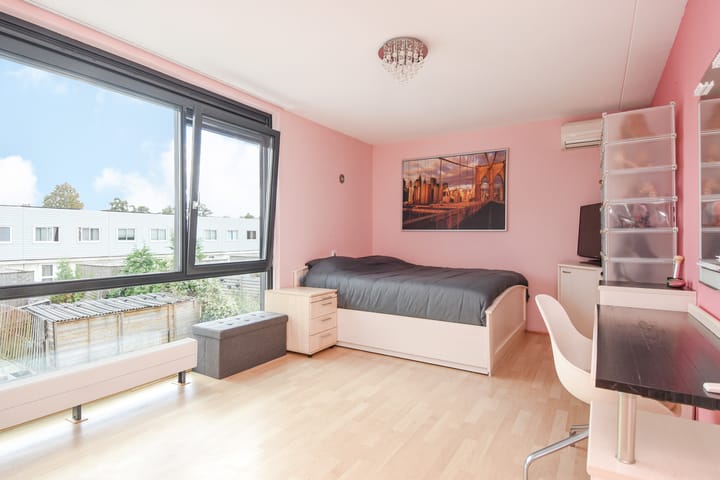 Photo 52 of Backeswater 17