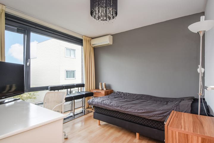 Photo 63 of Backeswater 17