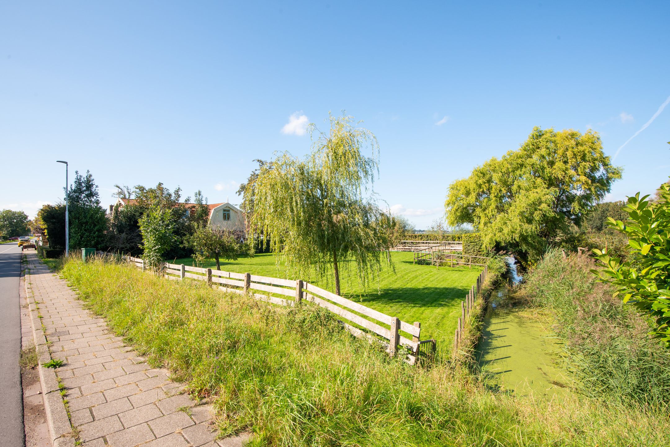 Foto 66 van Dorpsweg 14