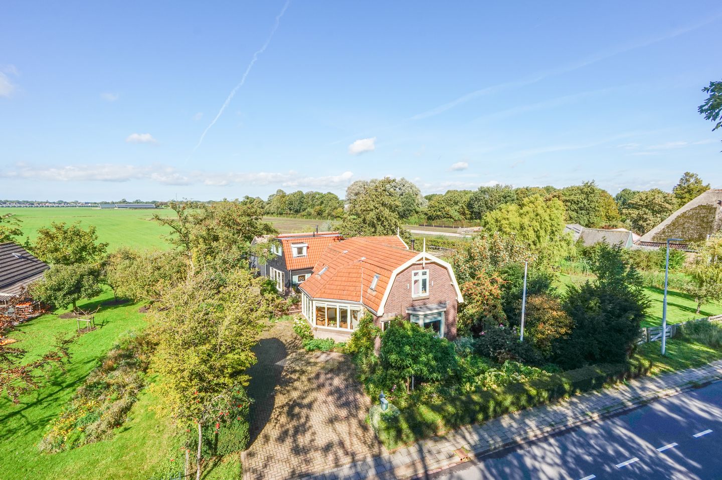 Foto 80 van Dorpsweg 14