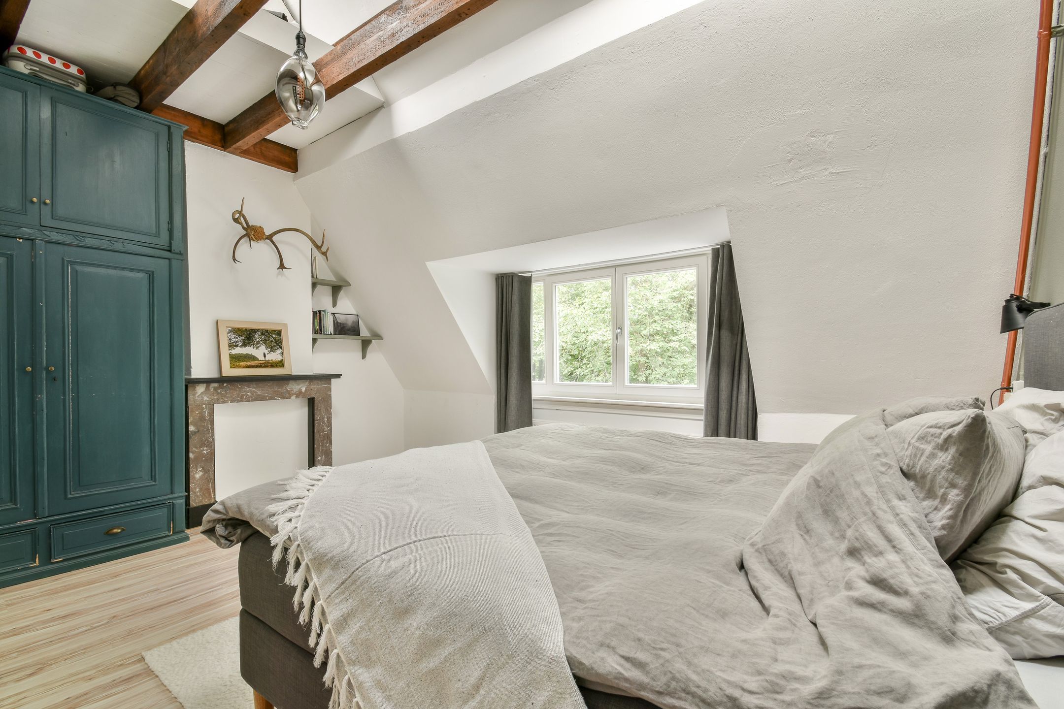 Foto 18 van Adelaarsweg 18