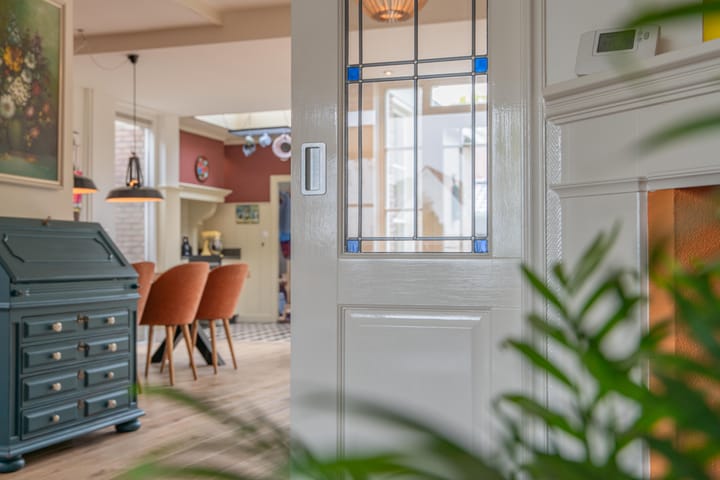 Photo 2 of Heiligestraat 14-A