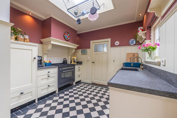 Photo 36 of Heiligestraat 14-A