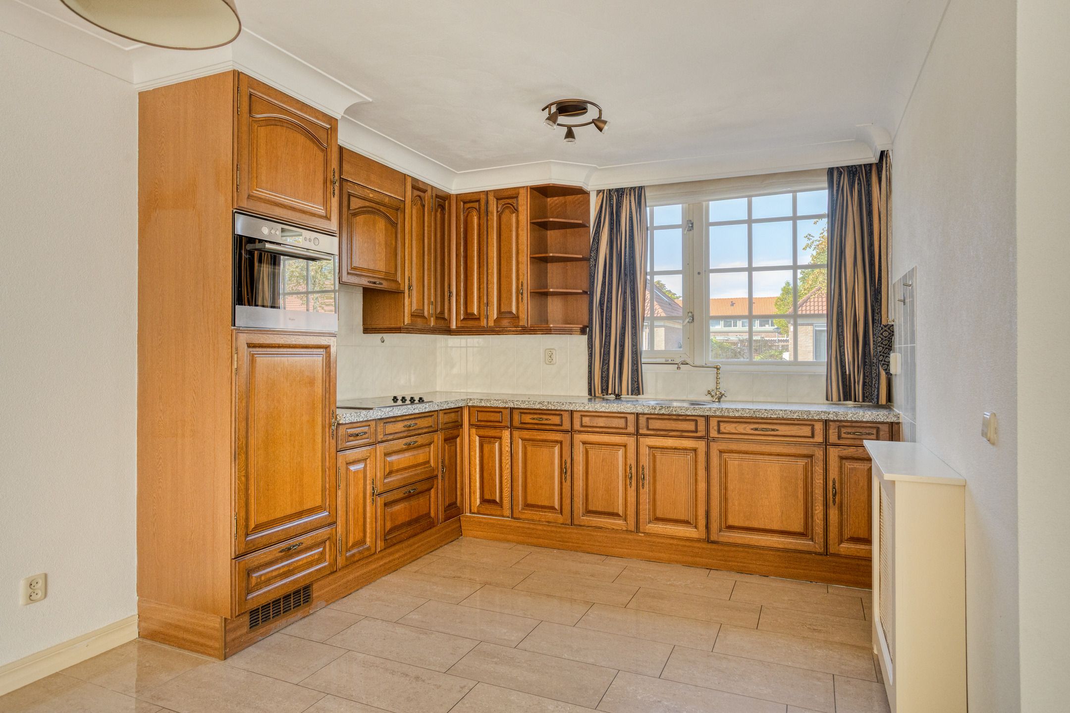 Photo 3 of Meerbergsven 19