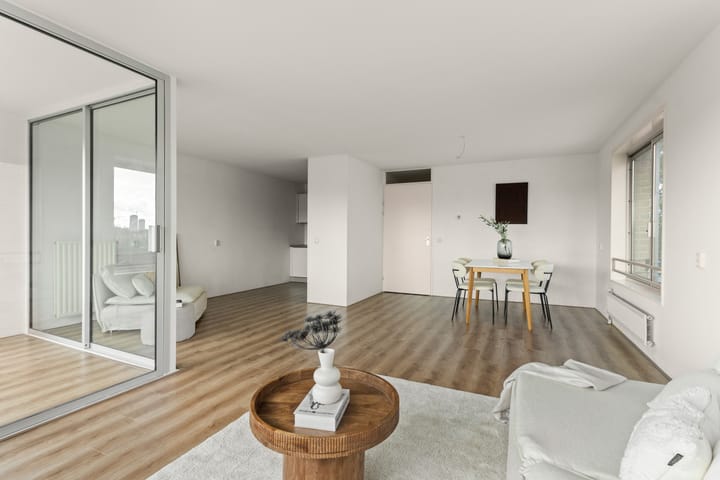 Foto 2 van Efua Sutherlandstraat 44