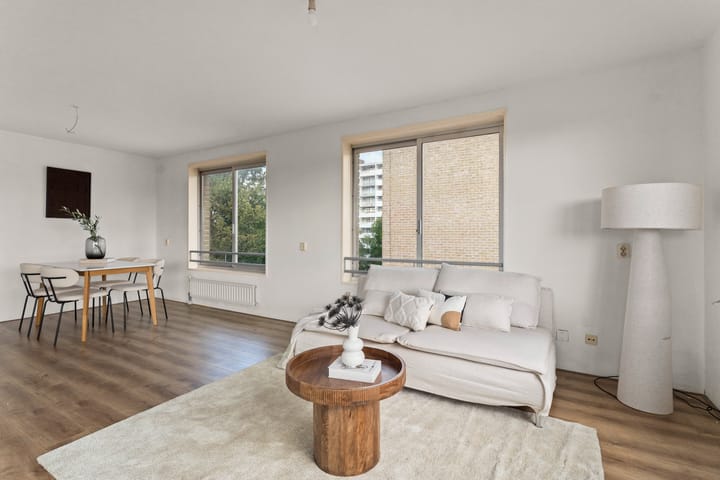 Foto 10 van Efua Sutherlandstraat 44