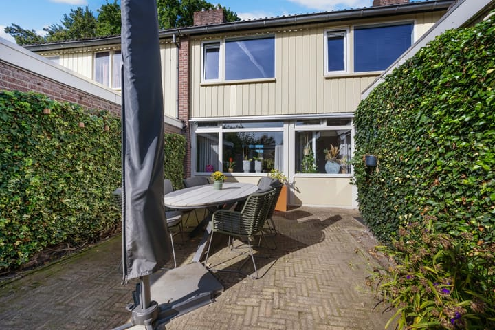 Photo 29 of Van Eklaan 32