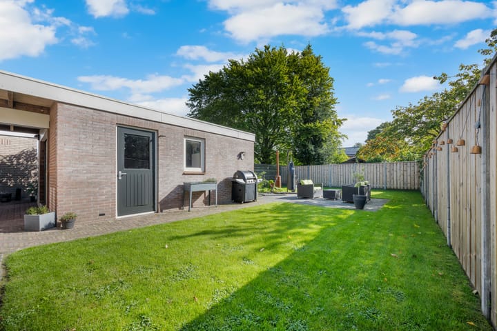 Photo 30 of Van Eklaan 32