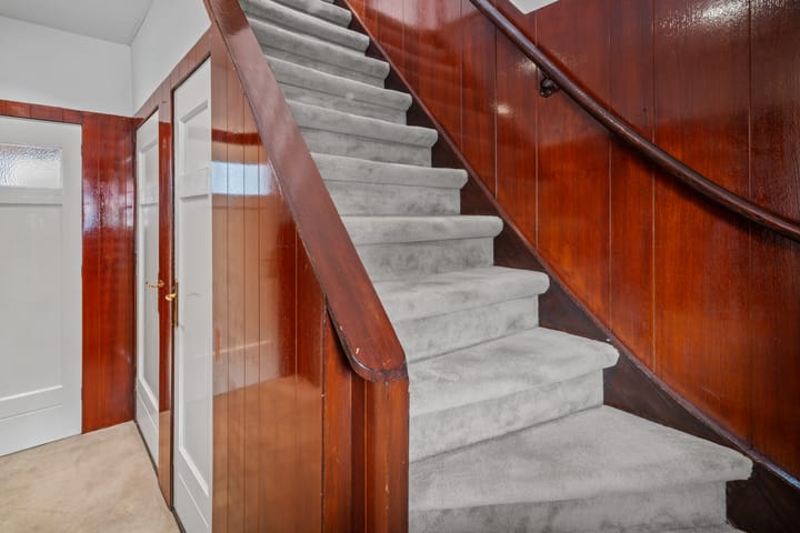 Photo 17 of Ireneplein 2-A