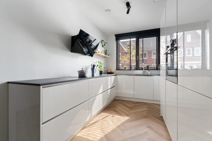 Photo 11 of Vieracker 39-B