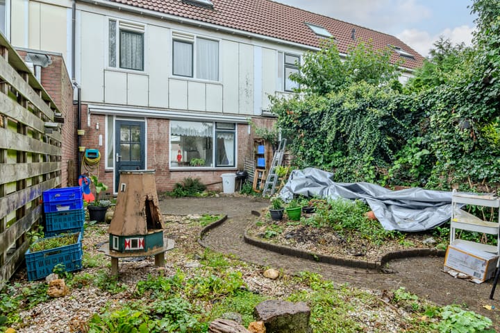 Photo 24 of Zeisstraat 40