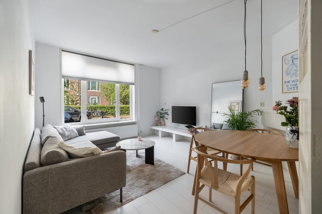 Photo 2 of Doggersbankstraat 4-H