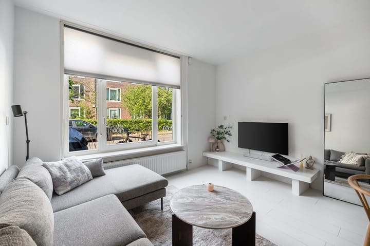 Photo 4 of Doggersbankstraat 4-H