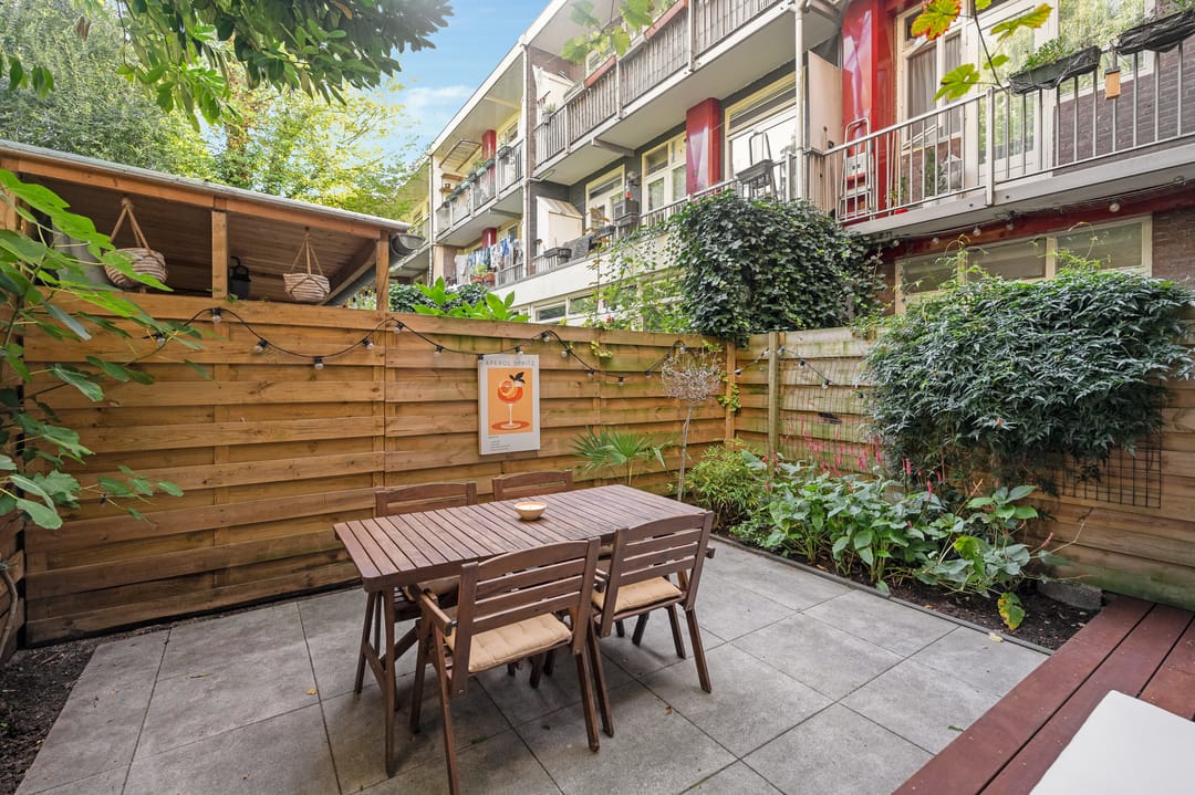 Photo 11 of Doggersbankstraat 4-H