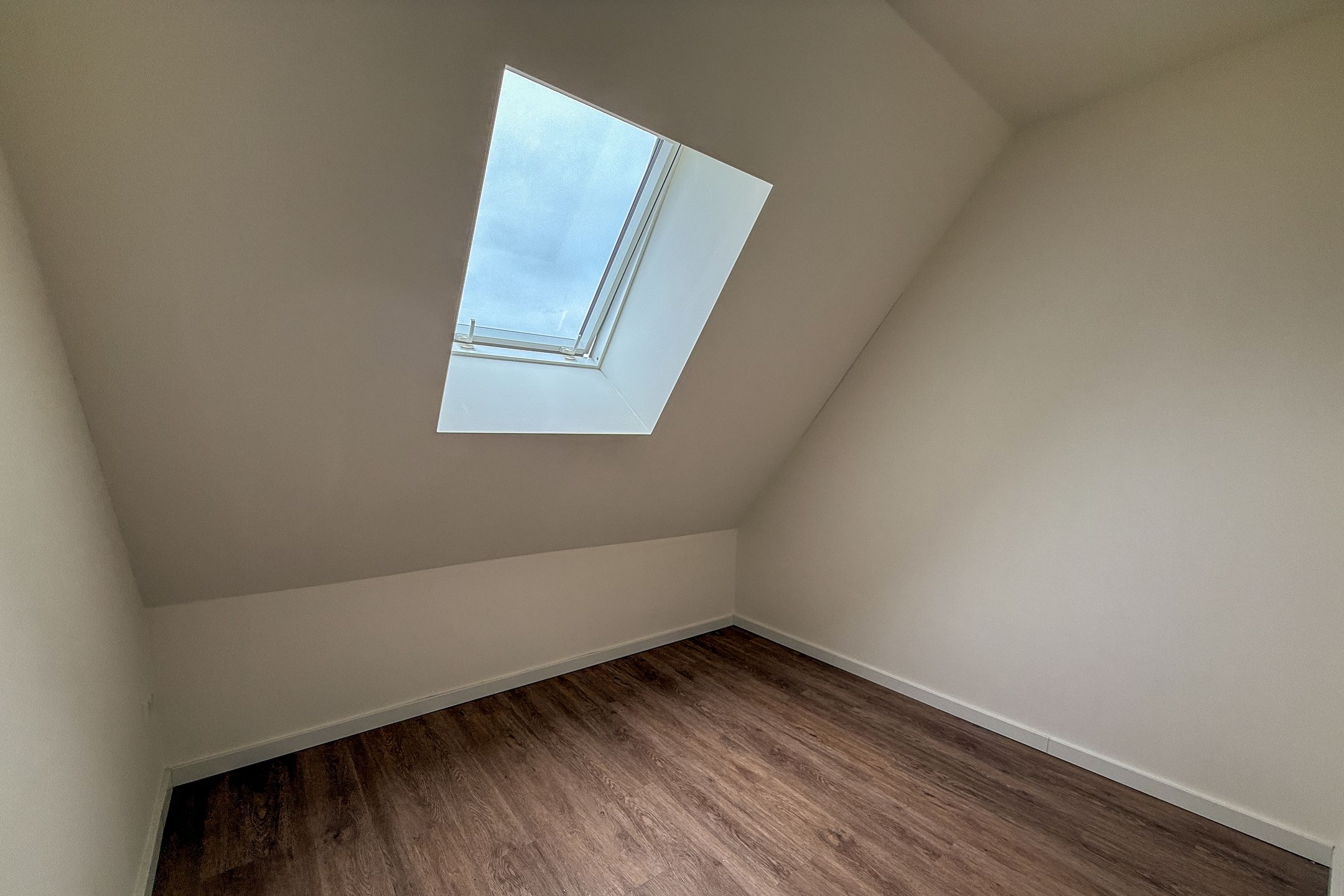 Foto 24 van Houtstraat 56-E