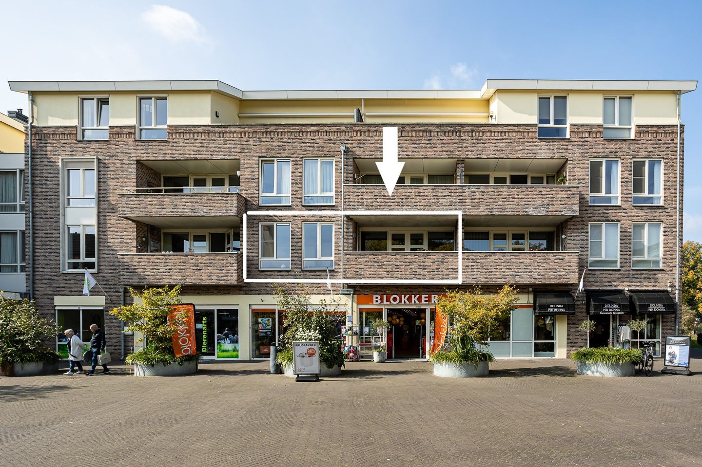 Foto 4 van Dorpsplein 24