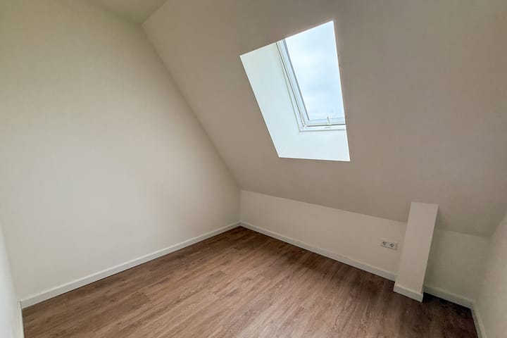 Foto 26 van Houtstraat 56-E