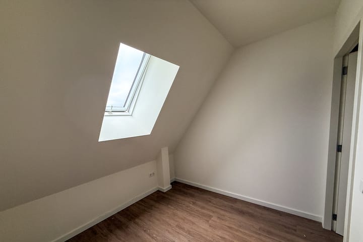 Foto 27 van Houtstraat 56-E